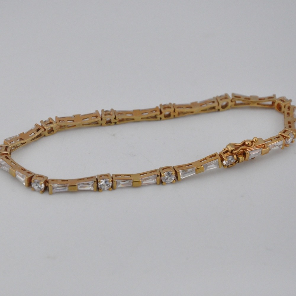Avon Tennis Bracelet Gold-tone Clear‎ Excellent Baguette Round Crystals Link